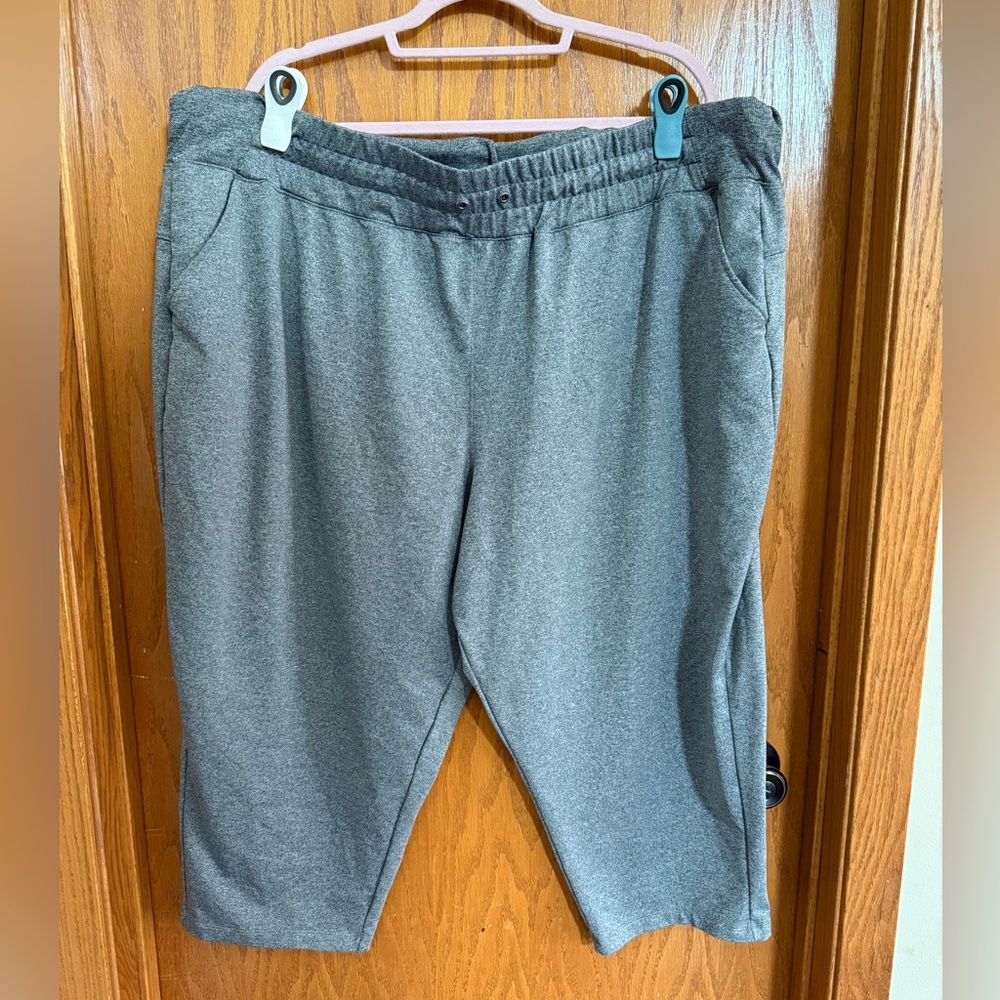 Tek Gear size 3X Charcoal Capri Jogger Pants